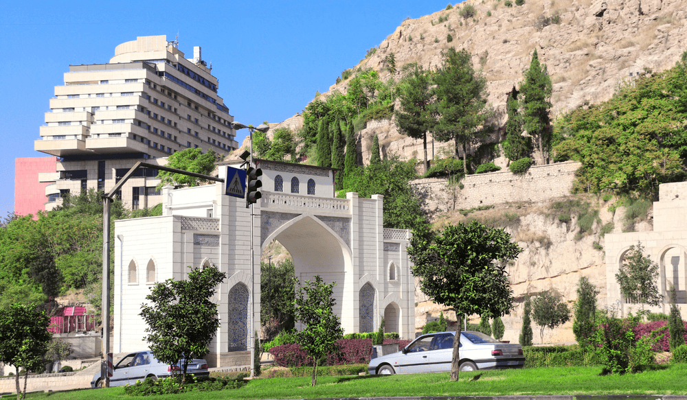 porte-du-coran-chiraz-iran